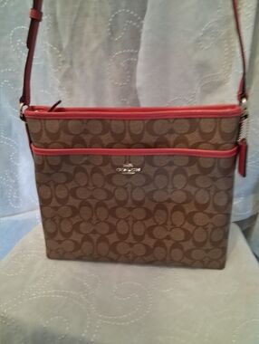 Coach Signature File Bag Crossbody with Pink Trim